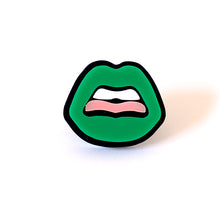 Load image into Gallery viewer, ANELLO KISS VERDE - malikaforhappypeople