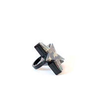 Carica l'immagine nel visualizzatore di Gallery, ANELLO STAR CAMOUFLAGE - malikaforhappypeople