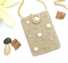 Carica l'immagine nel visualizzatore di Gallery, HAPPY CASE BAG (+ colori) - malikaforhappypeople