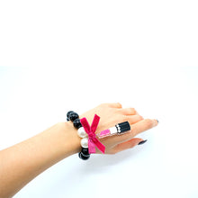 Carica l'immagine nel visualizzatore di Gallery, BRACCIALE LIPSTICK FUCSIA - malikaforhappypeople
