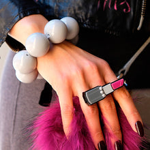 Carica l'immagine nel visualizzatore di Gallery, ANELLO LIPSTICK FUCSIA - malikaforhappypeople