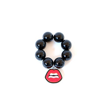 Load image into Gallery viewer, BRACCIALE KISS ROSSO - malikaforhappypeople
