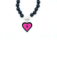 Carica l&#39;immagine nel visualizzatore di Gallery, BRACCIALE MINI LOVE LOCKED NERO FUCSIA - malikaforhappypeople
