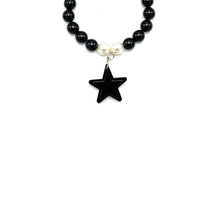 Carica l&#39;immagine nel visualizzatore di Gallery, BRACCIALE MINI STAR NERO - malikaforhappypeople
