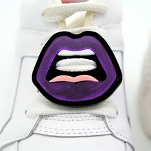 Carica l&#39;immagine nel visualizzatore di Gallery, CHARM KISS BABY VIOLA - malikaforhappypeople
