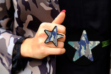 Carica l&#39;immagine nel visualizzatore di Gallery, ANELLO STAR CAMOUFLAGE - malikaforhappypeople
