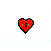 Load image into Gallery viewer, CHARM BABY LOVE LOCKED ROSSO - malikaforhappypeople
